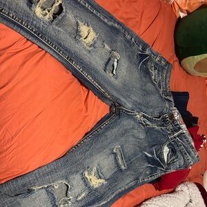 Trendy Distressed Boyfriend Jeans